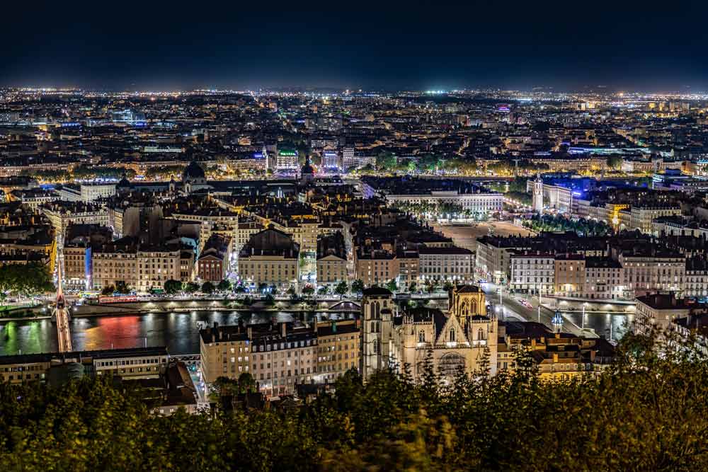 法國留學城市里昂有不少法國高中