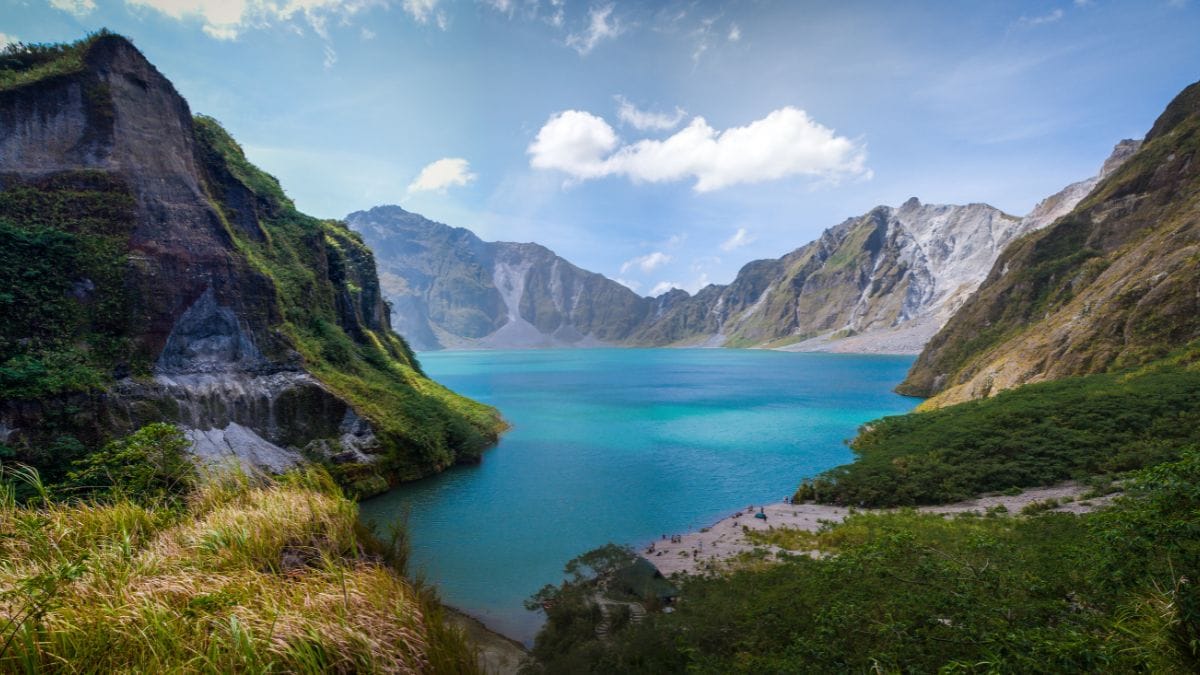 皮納土波火山