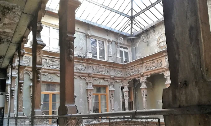 Les Ateliers Fl Lyon 法國語言學校 里昂校區
