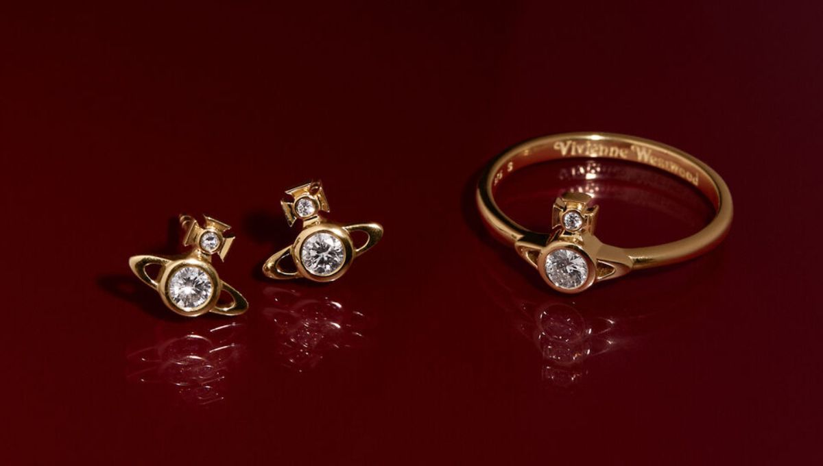 英國必買 4：Vivienne Westwood 飾品與配件