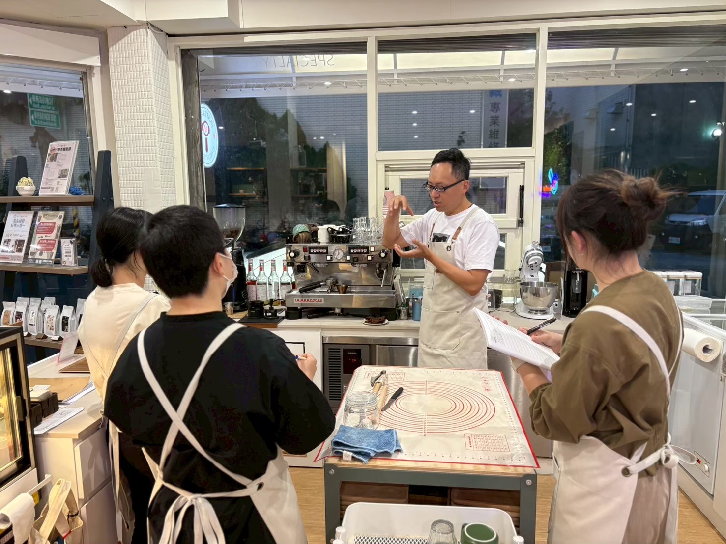 澳洲打工遊學全攻略｜澳洲咖啡師經驗分享會☕